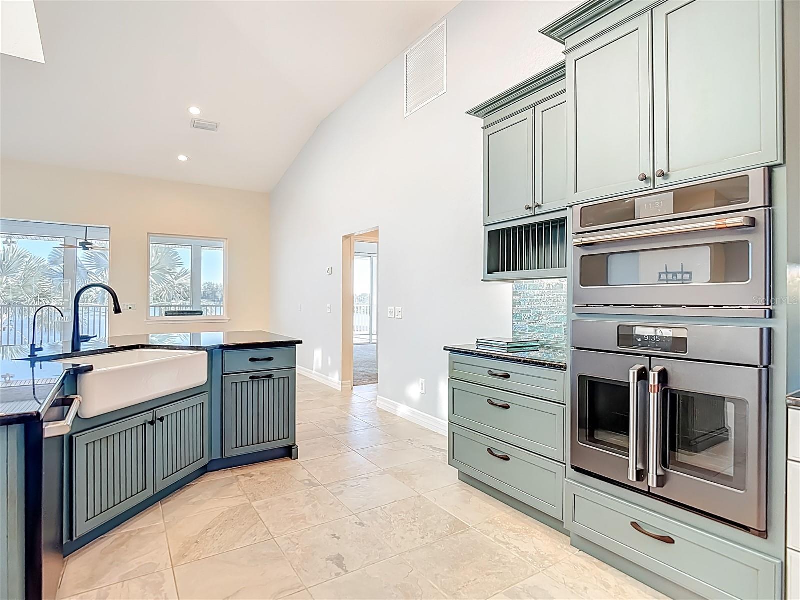 SUNSET HILLS COUNTRY CLUB - Residential