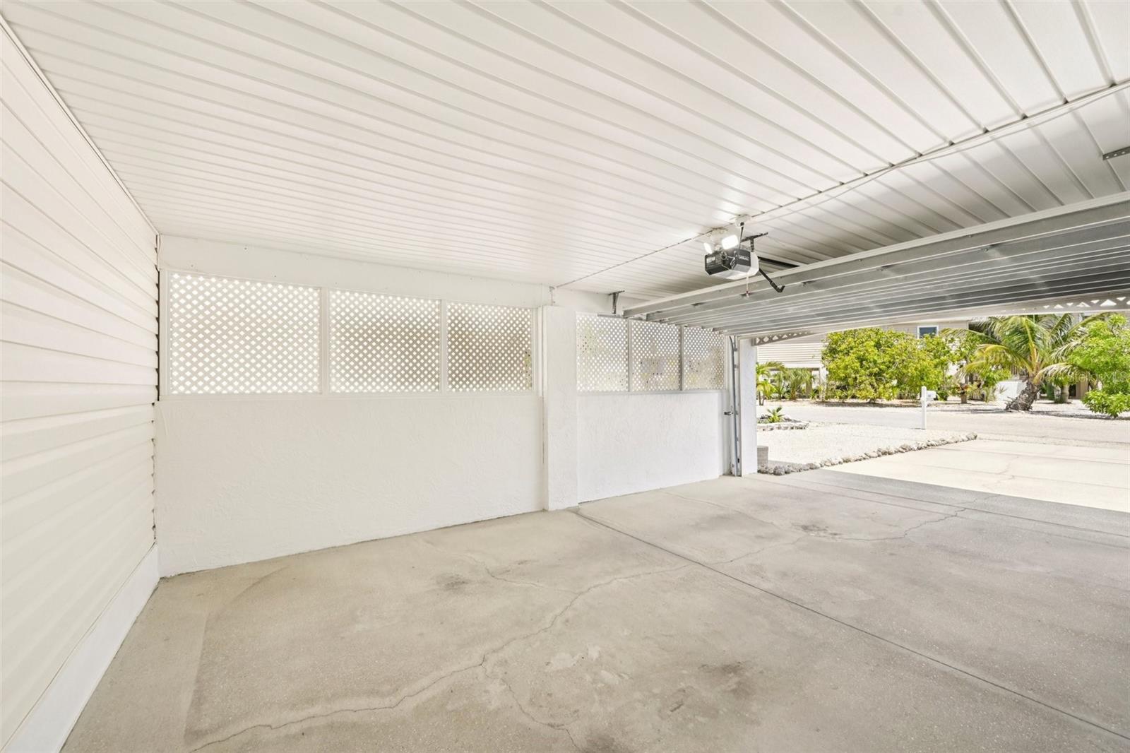 262 S HARBOR DRIVE