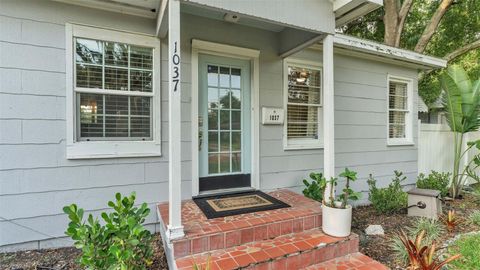 A home in LAKELAND