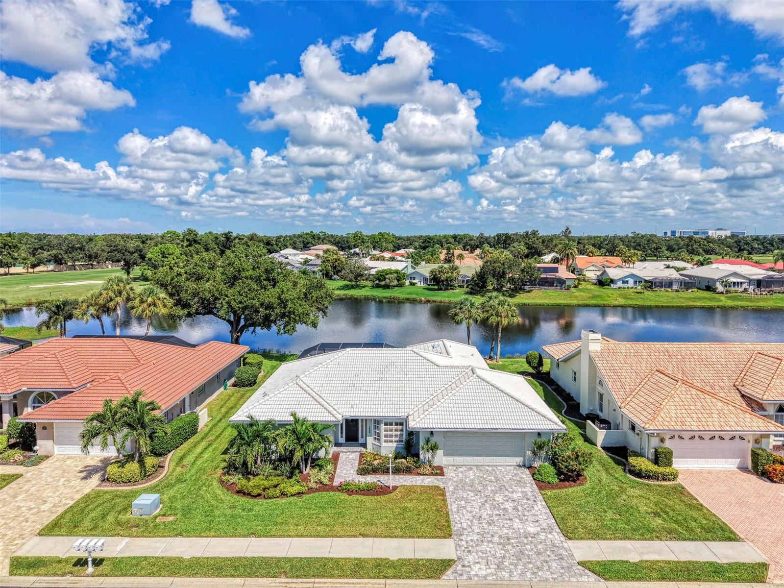 1568 WATERFORD DRIVE, VENICE, FL, 34292 1 1568 WATERFORD DRIVE