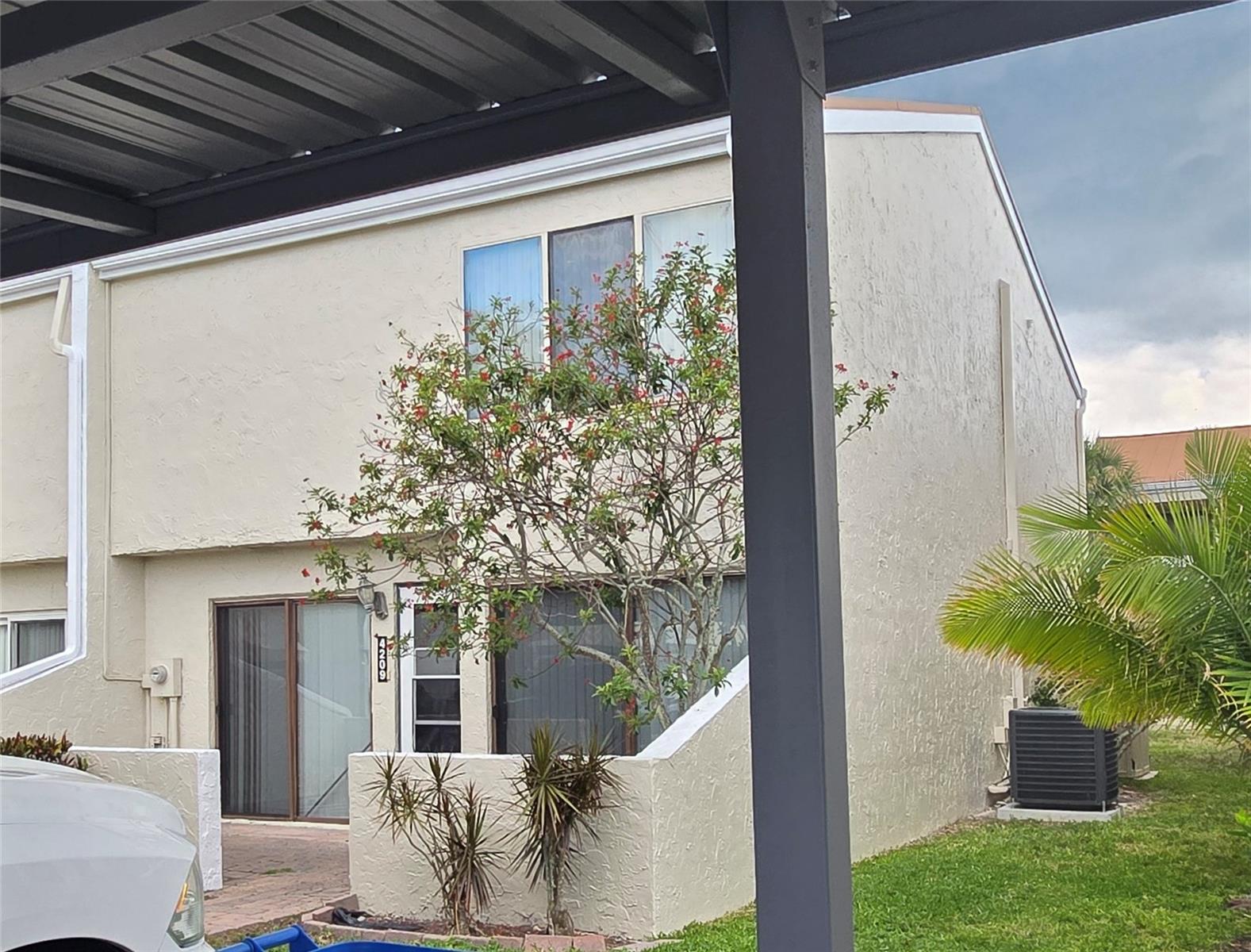 4209 FOGCUTTER COURT 4209