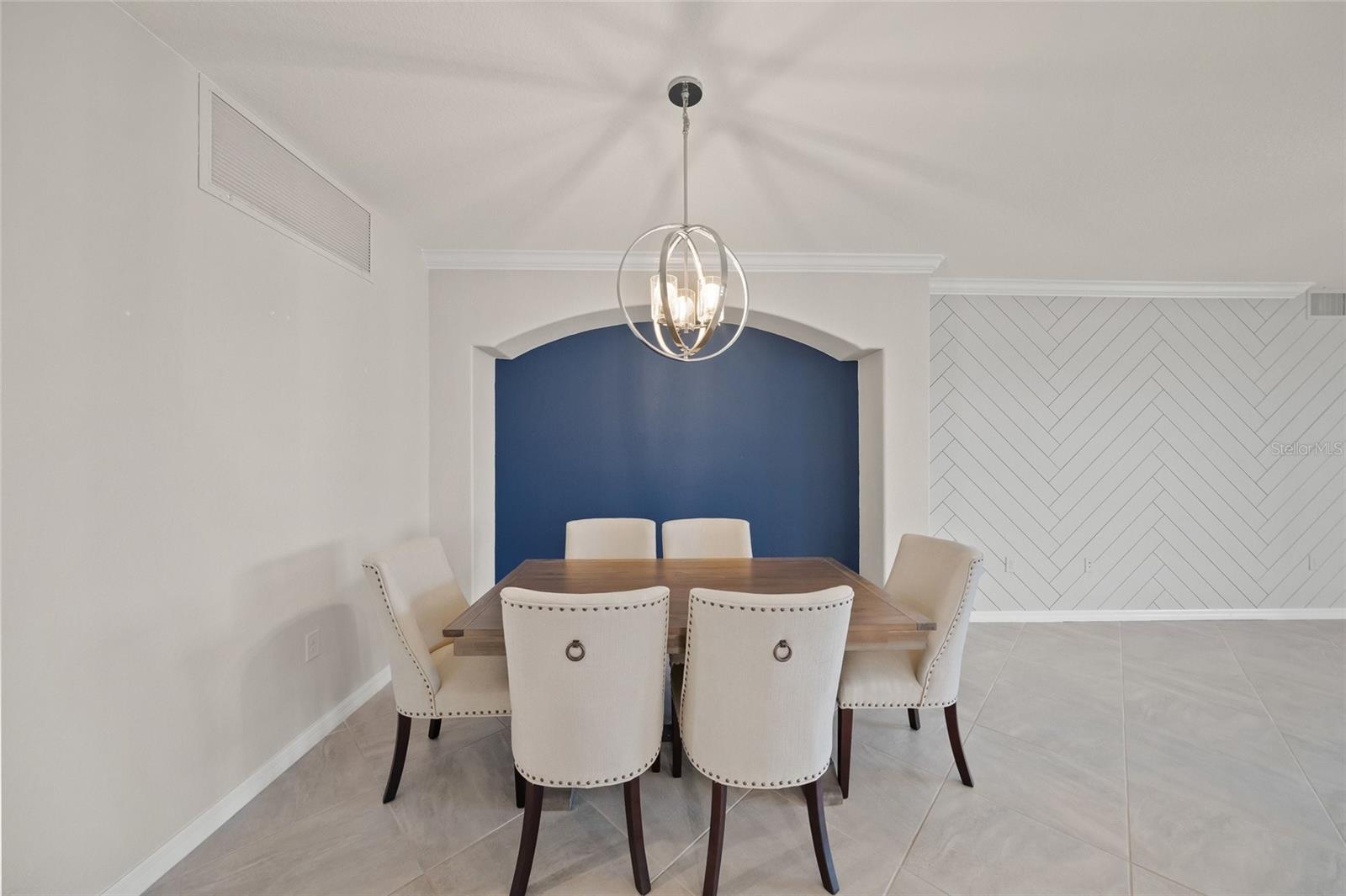 SARASOTA NATIONAL - Residential