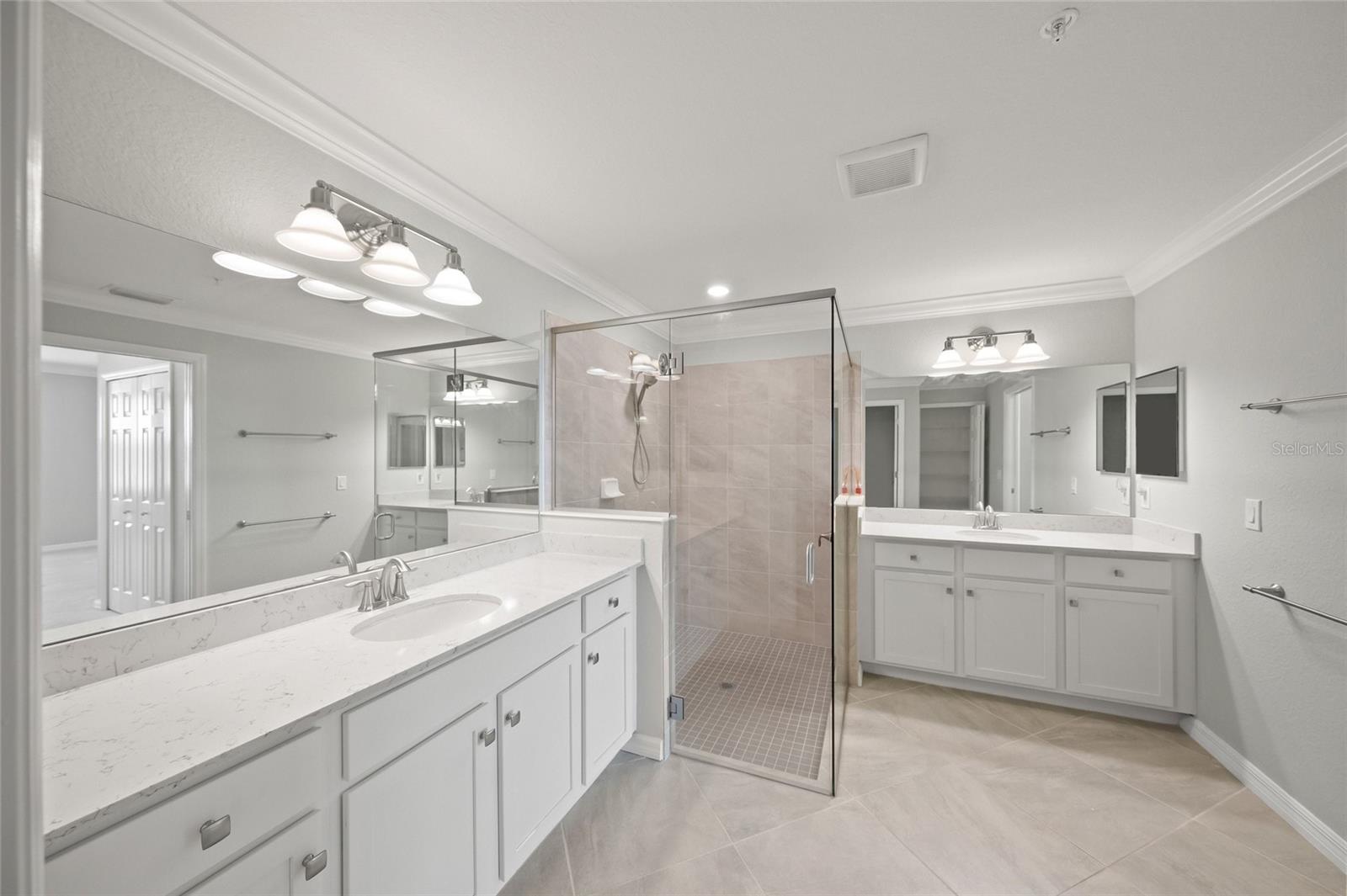 SARASOTA NATIONAL - Residential