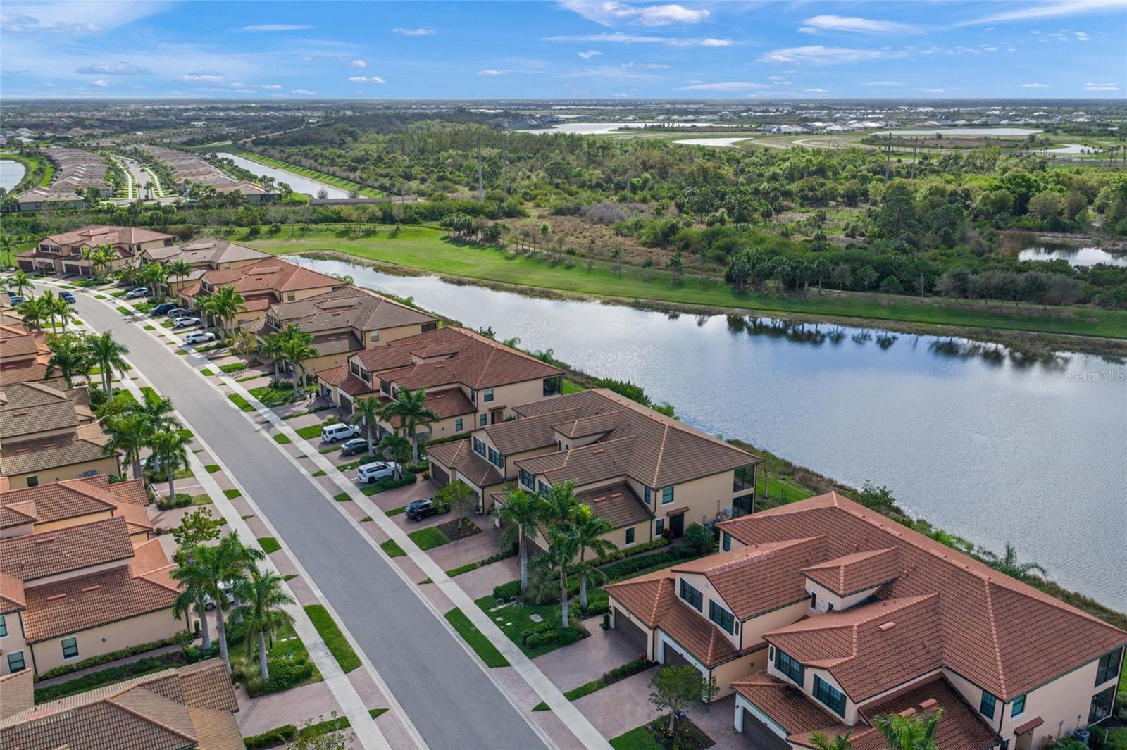 SARASOTA NATIONAL - Residential