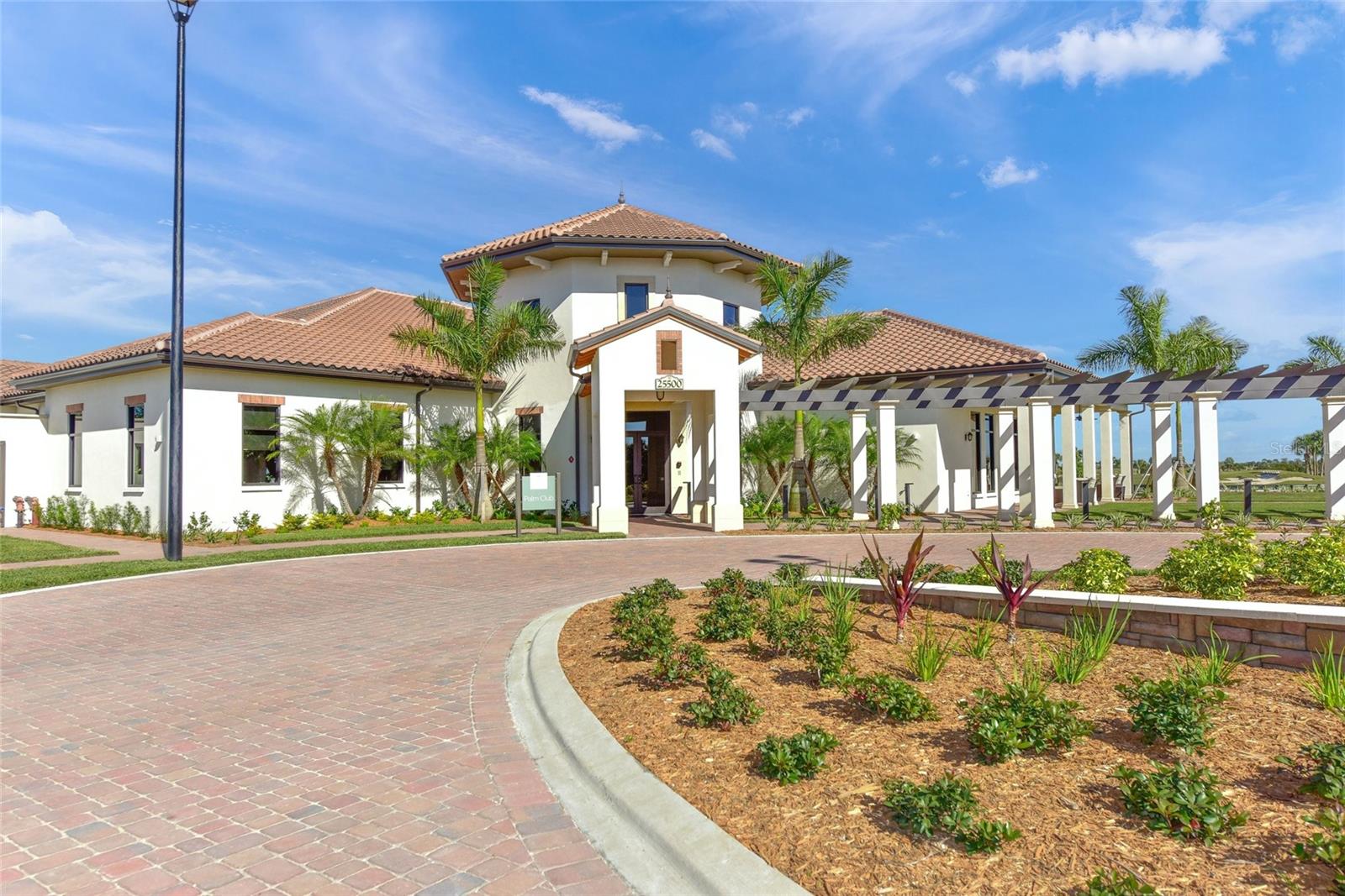 SARASOTA NATIONAL - Residential