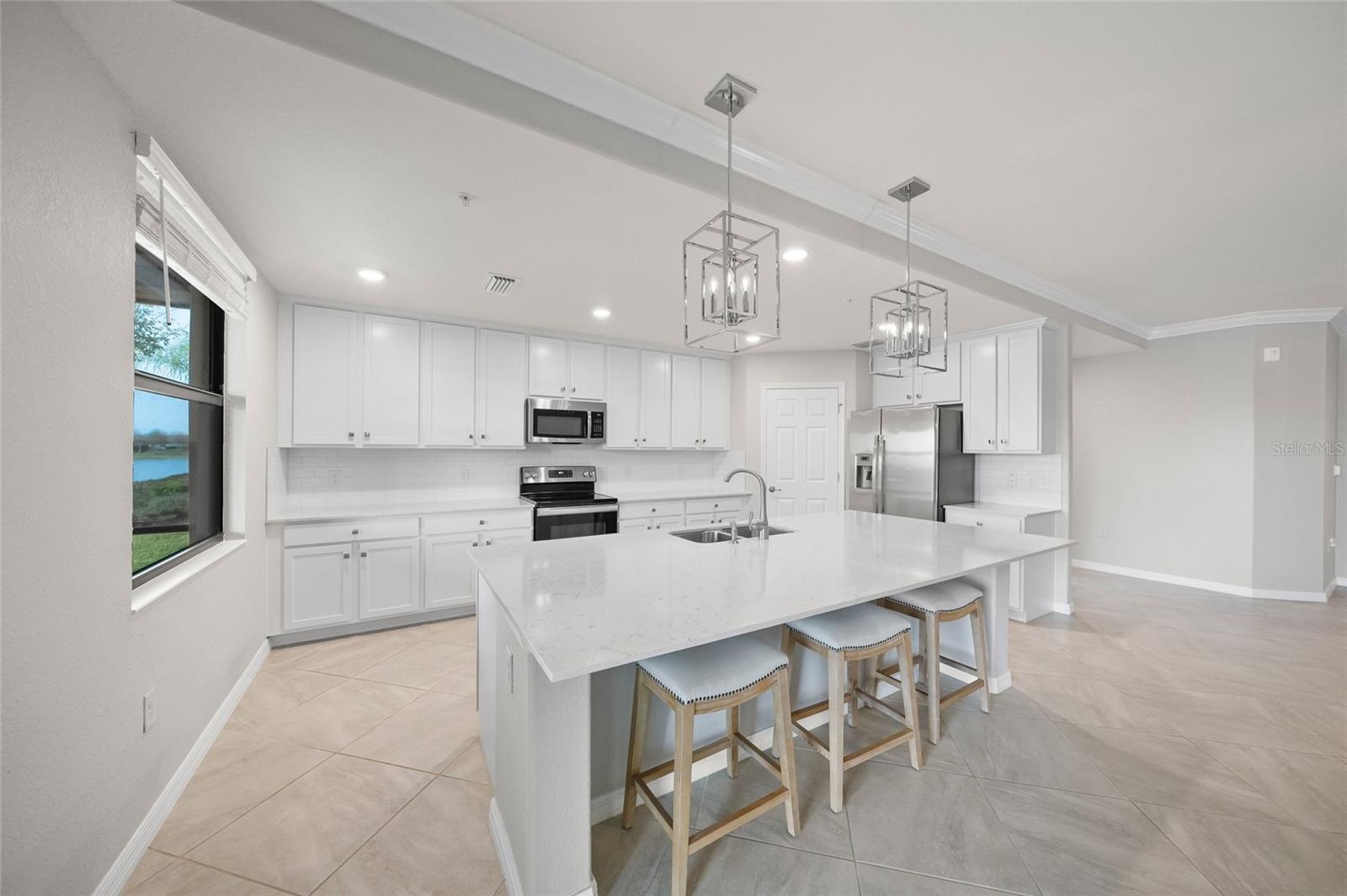 10805 TARFLOWER DRIVE 102