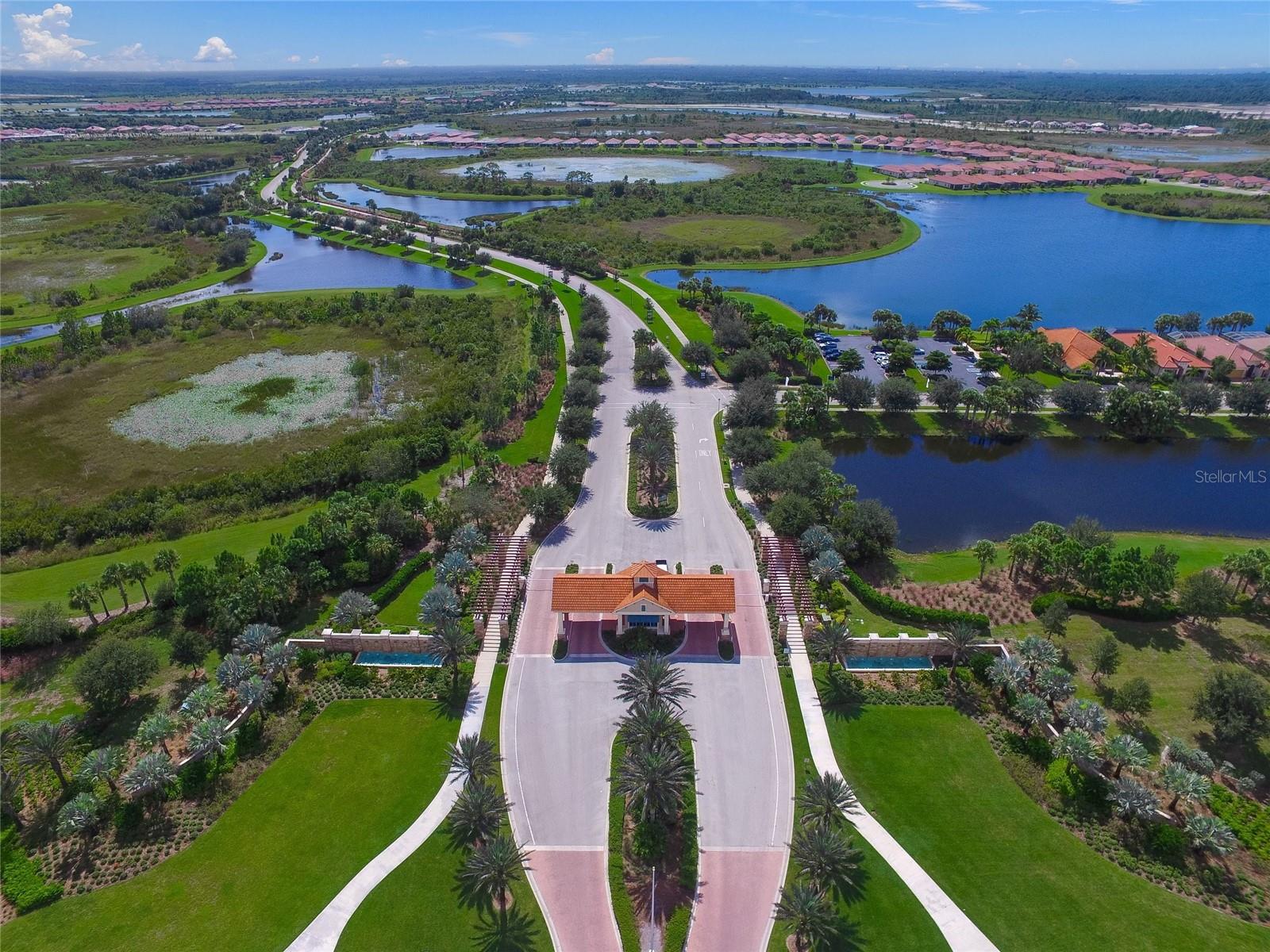 SARASOTA NATIONAL - Residential