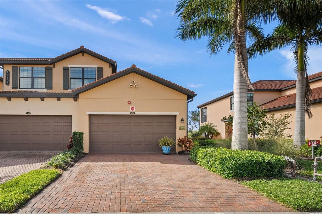 Photo of 10805 Tarflower Drive #102, Venice, FL 34293 (MLS # A4686103)