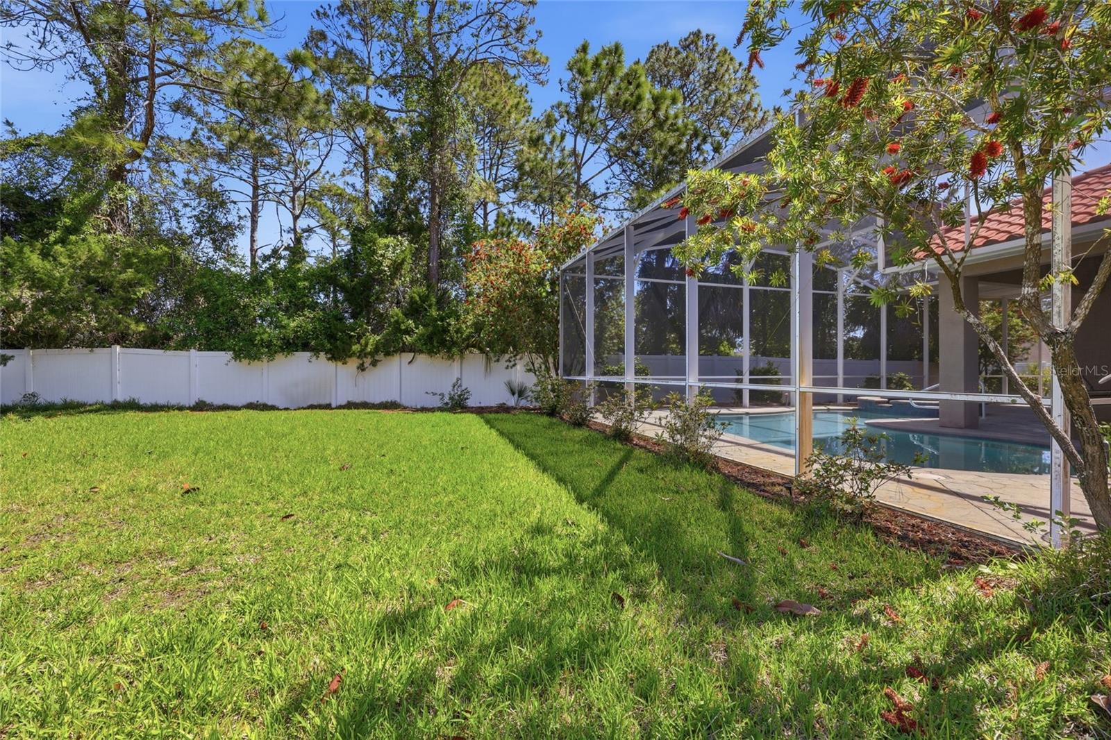 PINE LAKES - Residential