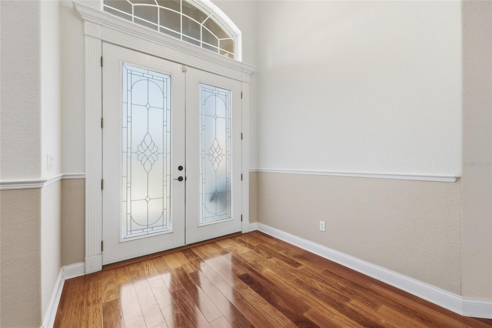 PINE LAKES - Residential