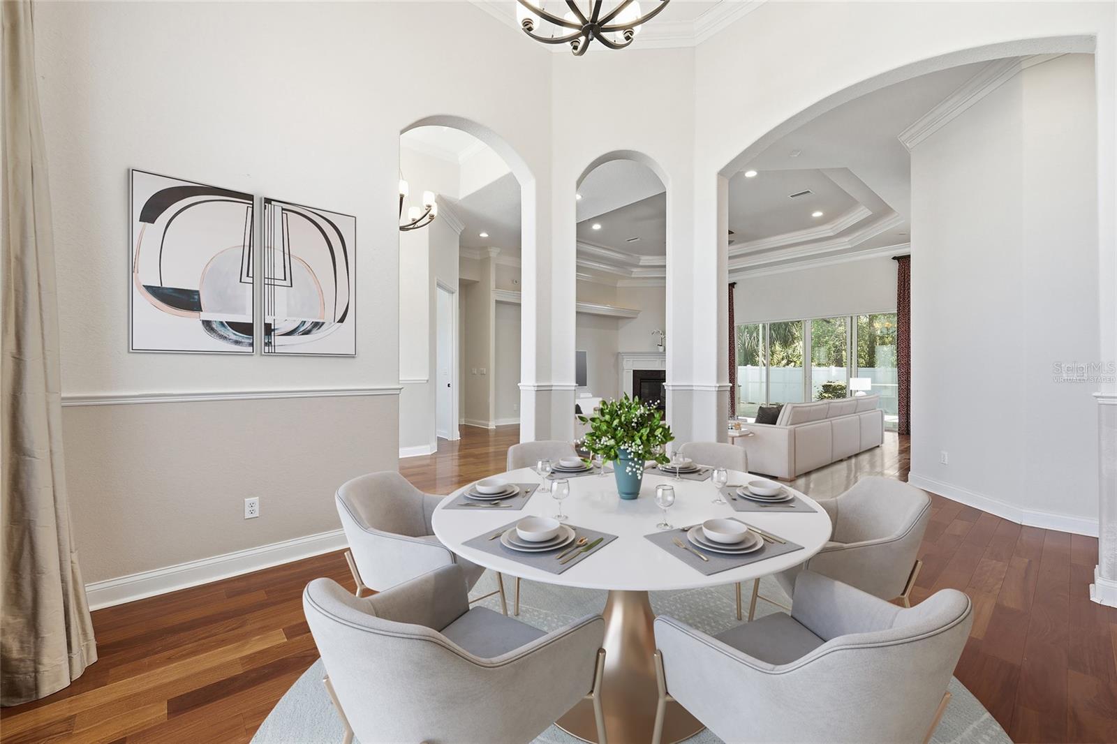 PINE LAKES - Residential