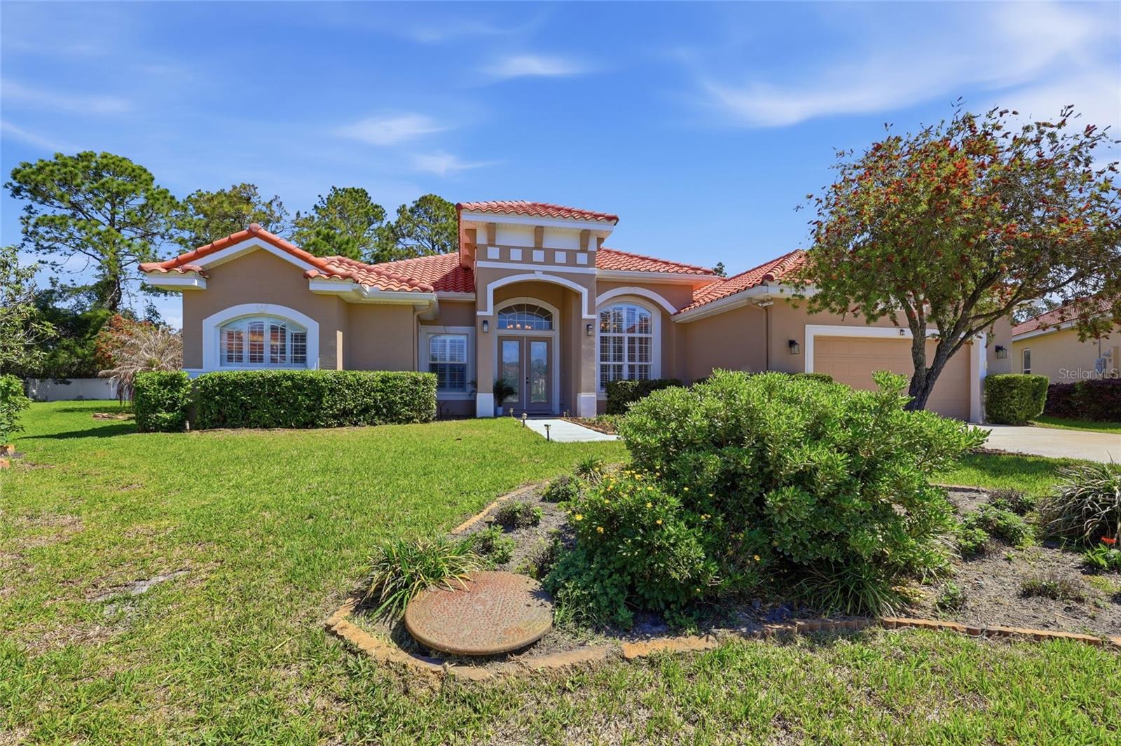 PINE LAKES - Residential