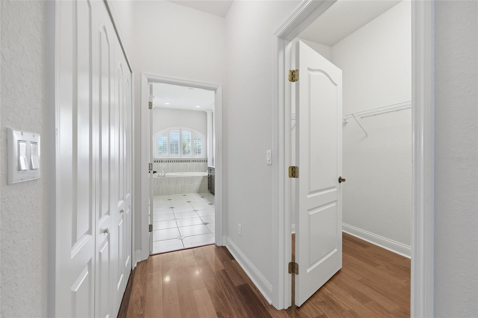 PINE LAKES - Residential