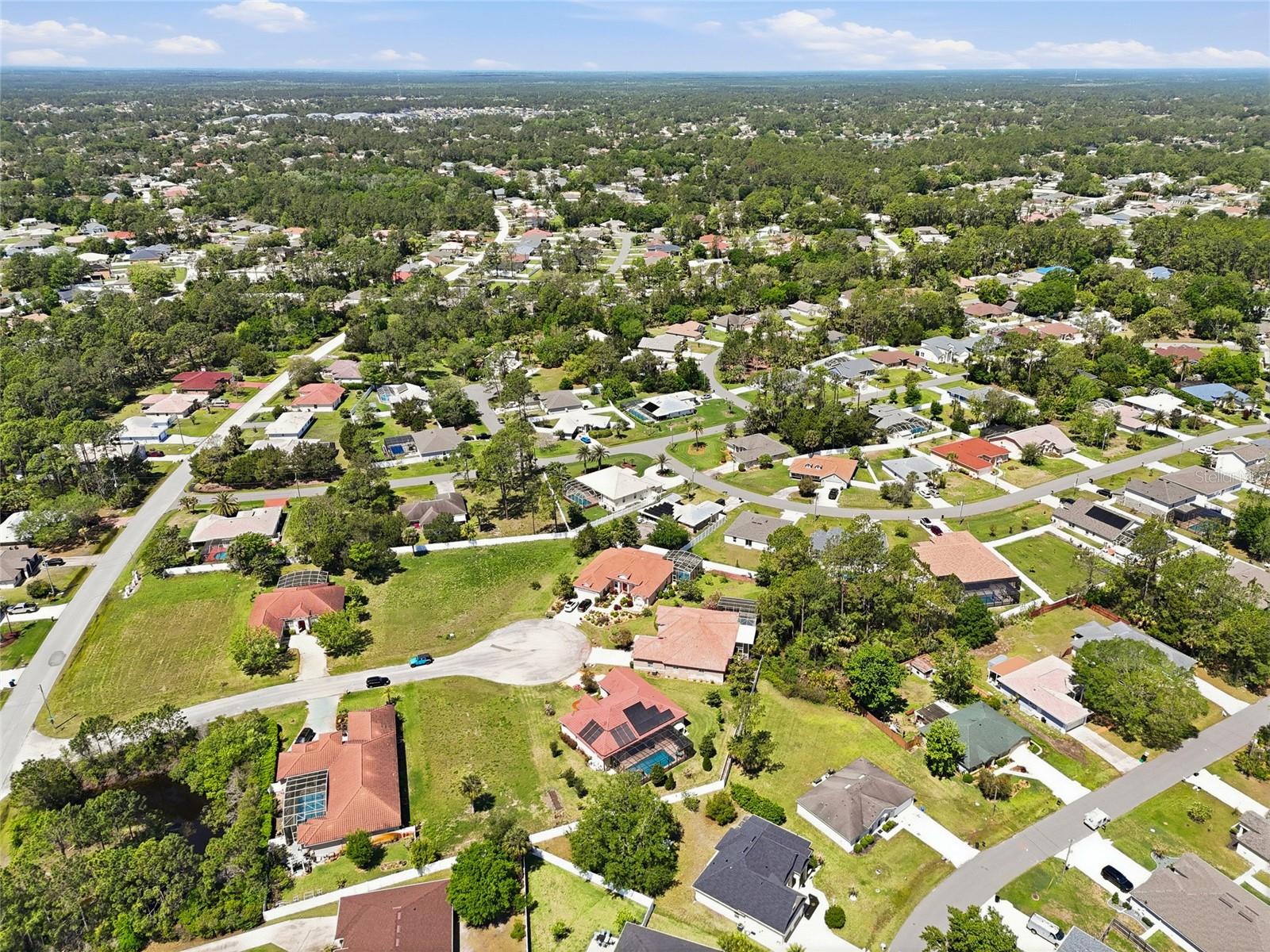 PINE LAKES - Residential