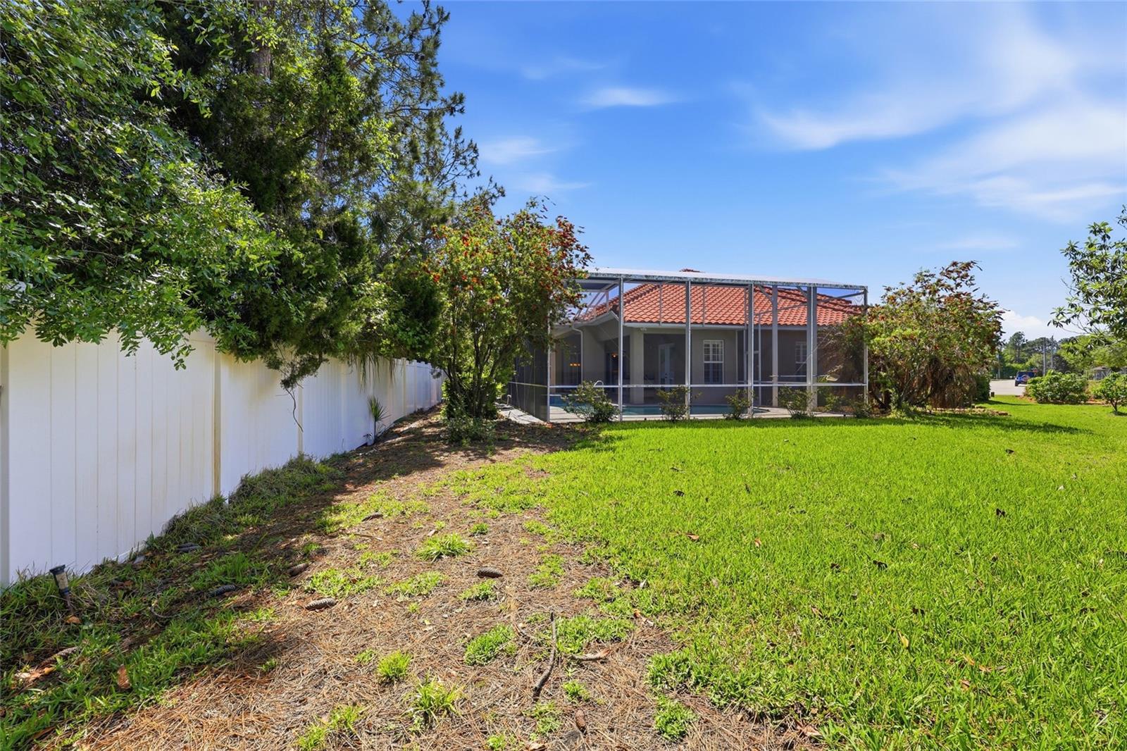 PINE LAKES - Residential