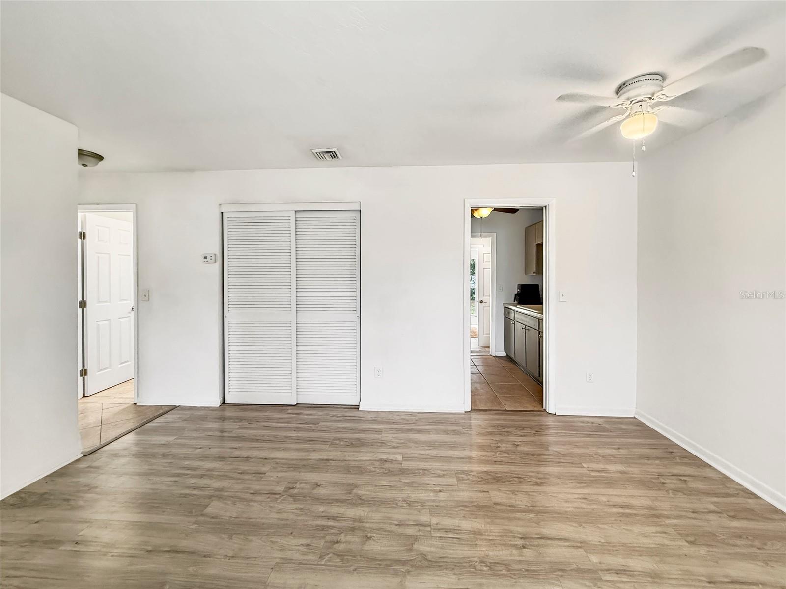 DELTONA LAKES UNIT 11 - Residential