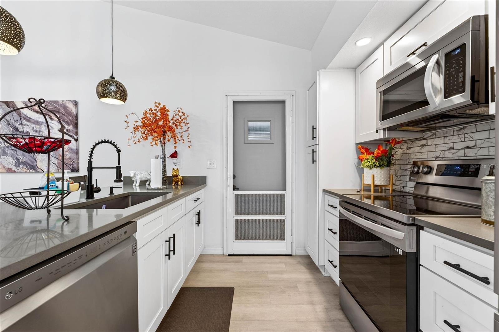 SUN CITY CENTER UNIT 49 - Residential