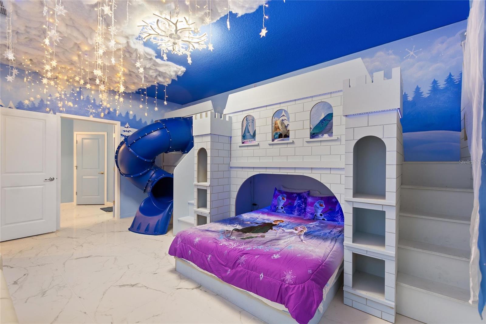 VERANDA PALMS PH 2B2-2C - Residential