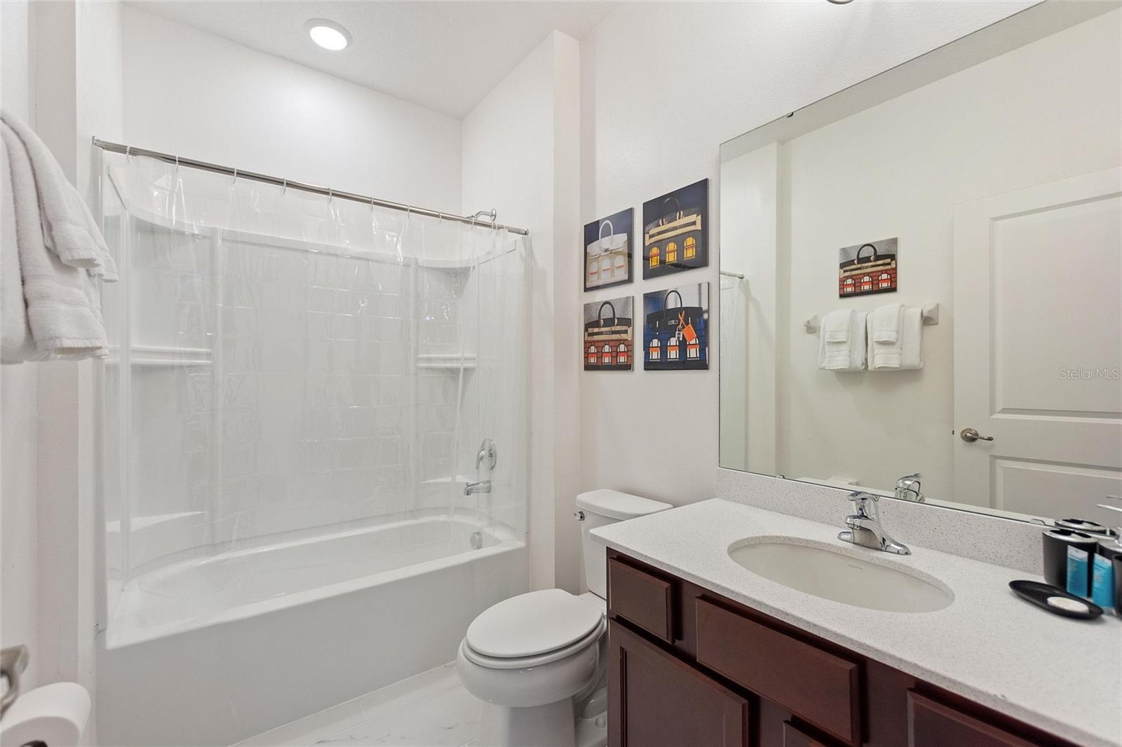 VERANDA PALMS PH 2B2-2C - Residential