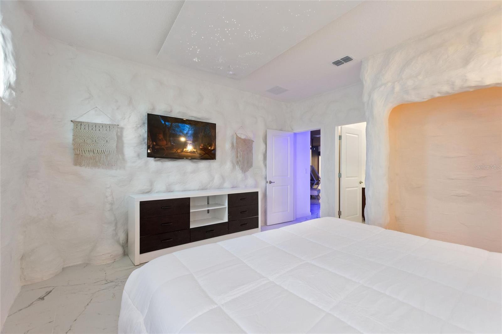 VERANDA PALMS PH 2B2-2C - Residential