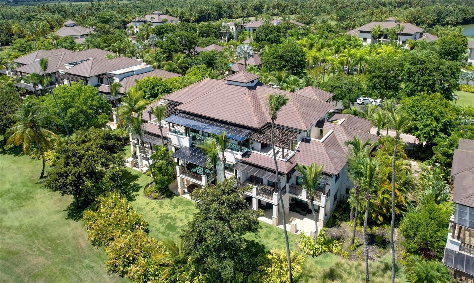 BAHIA BEACH - Residential