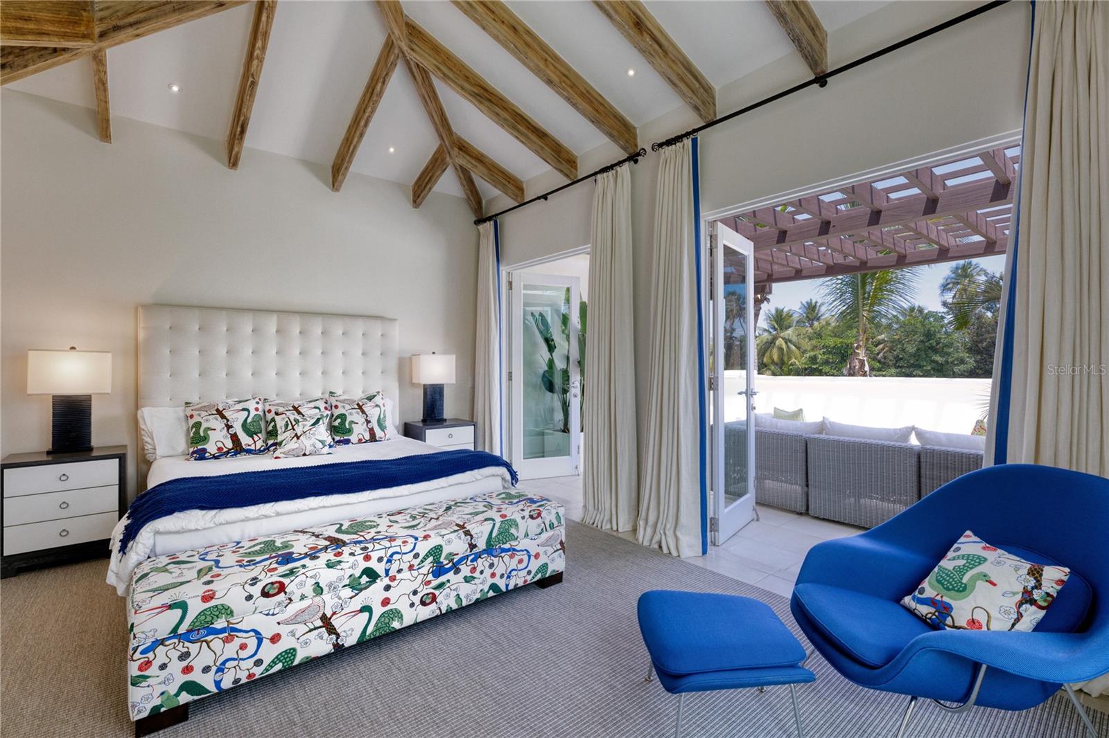 BAHIA BEACH - Residential