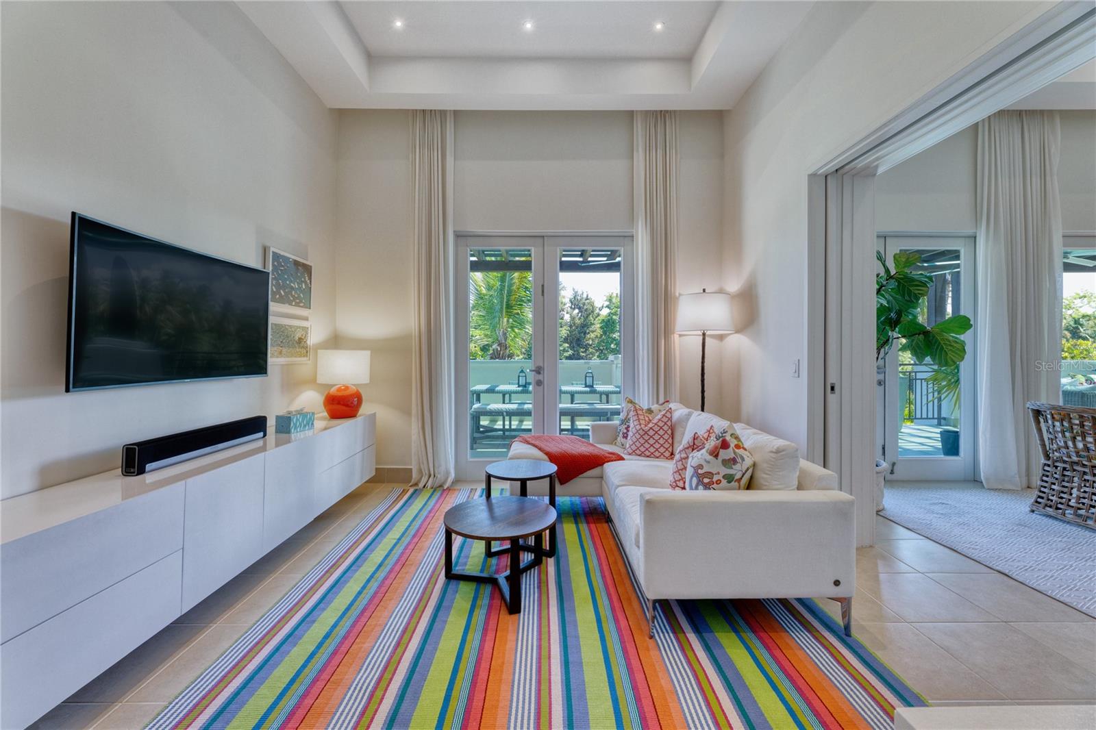 BAHIA BEACH - Residential