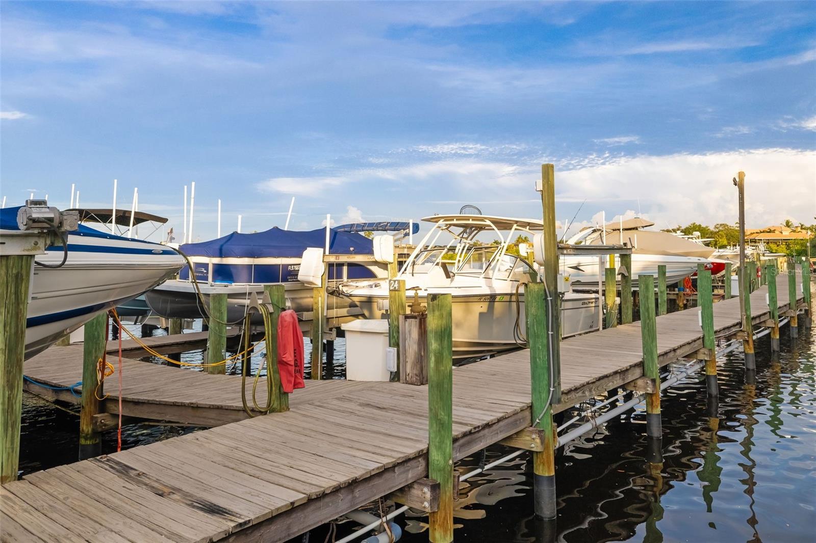 WATERLEFE GOLF & RIVER CLUB - Residential