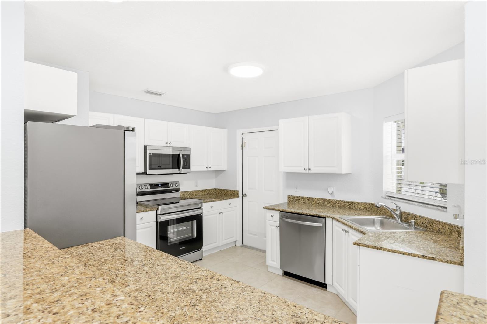 CRESCENT HEIGHTS RESUBDIVIDED - Residential