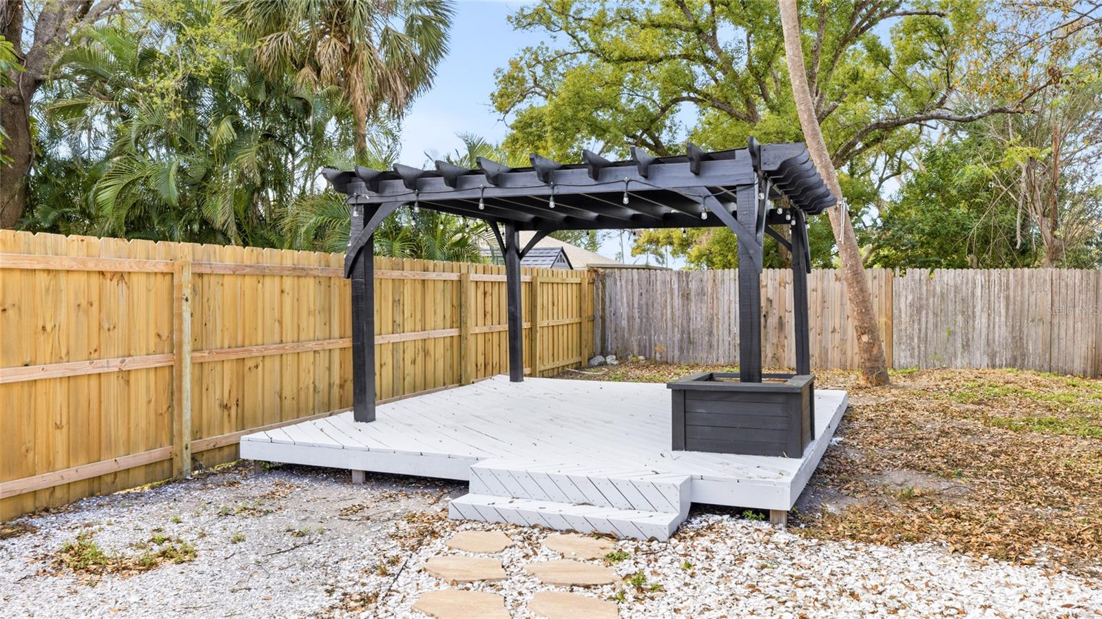 CRESCENT HEIGHTS RESUBDIVIDED - Residential