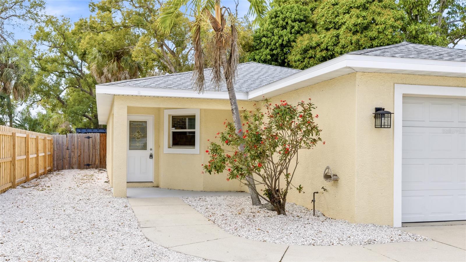 CRESCENT HEIGHTS RESUBDIVIDED - Residential