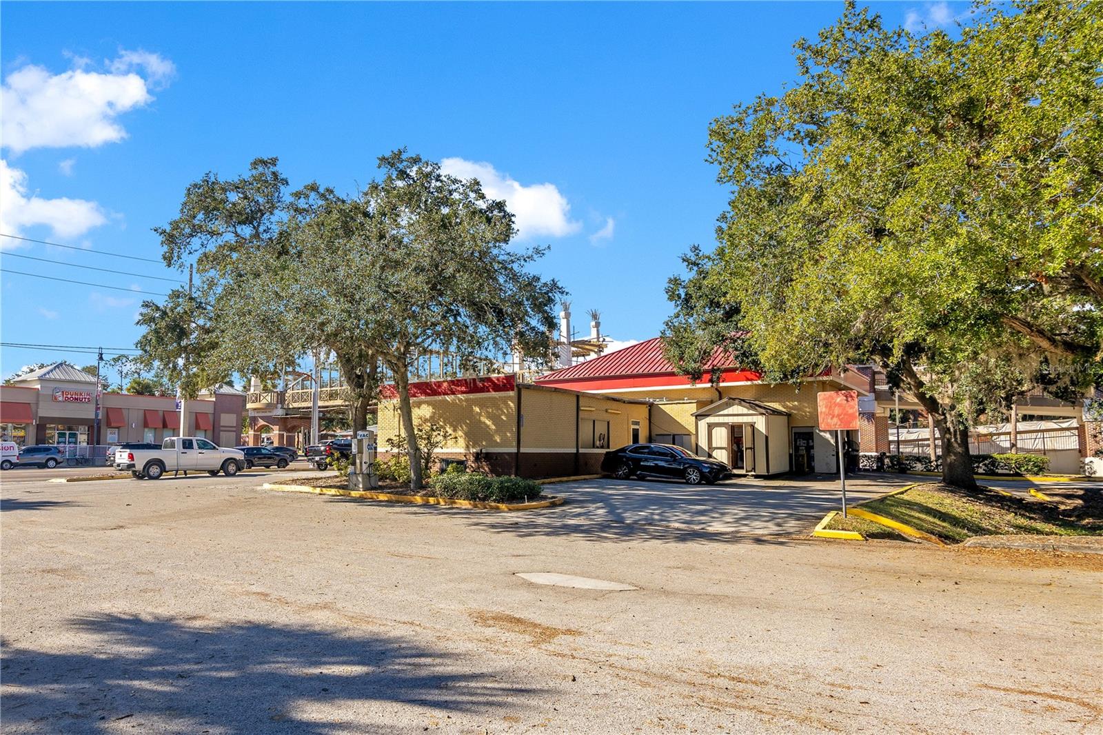 APOPKA TOWN - Commercial Sale