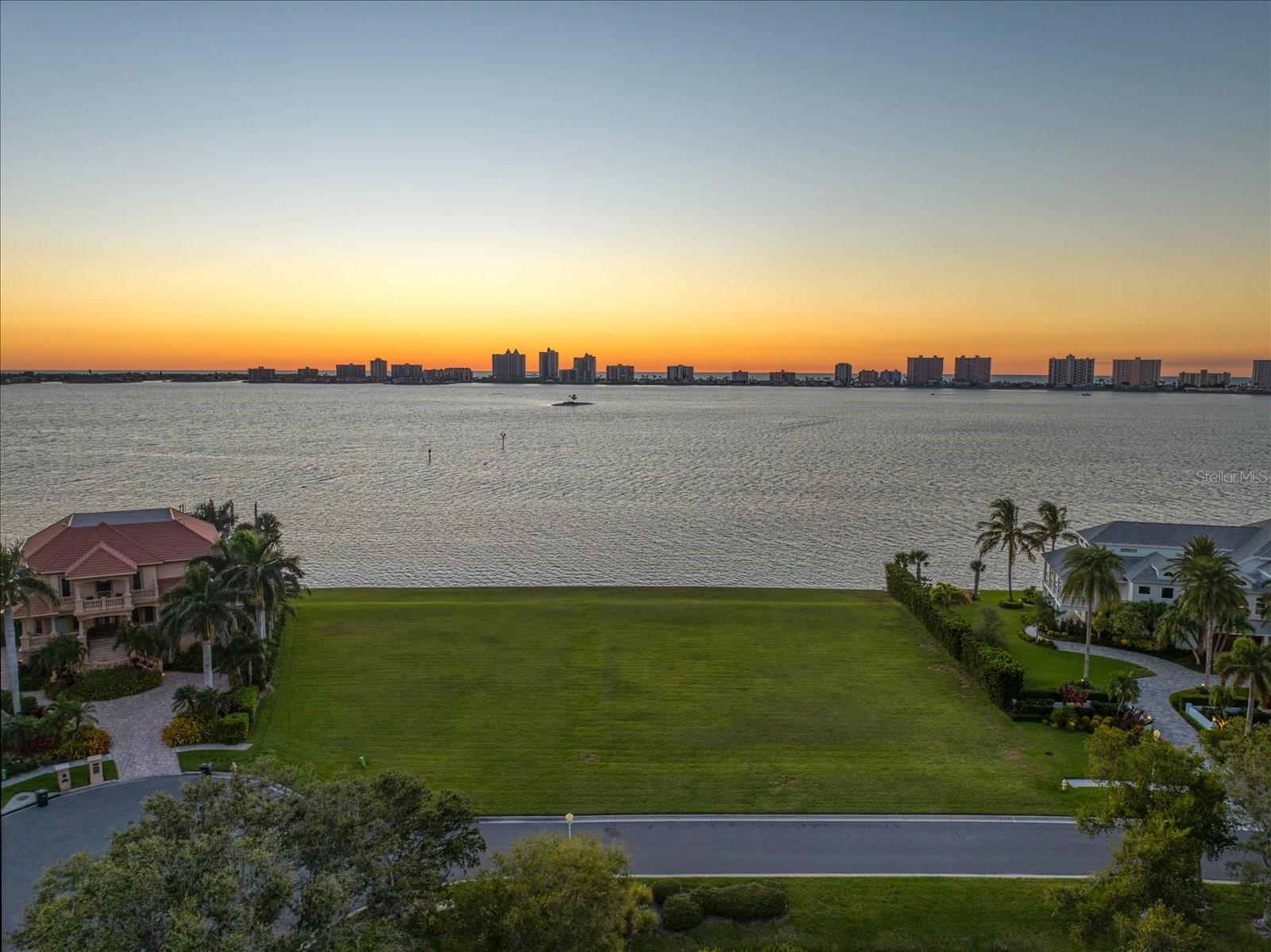 BELLEVIEW ISLAND - Land