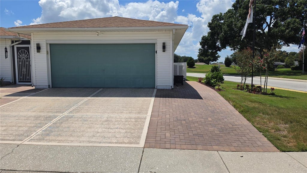 Photo of 3705 Highland Fairways Boulevard, Lakeland, FL 33810 (MLS # L4964584)