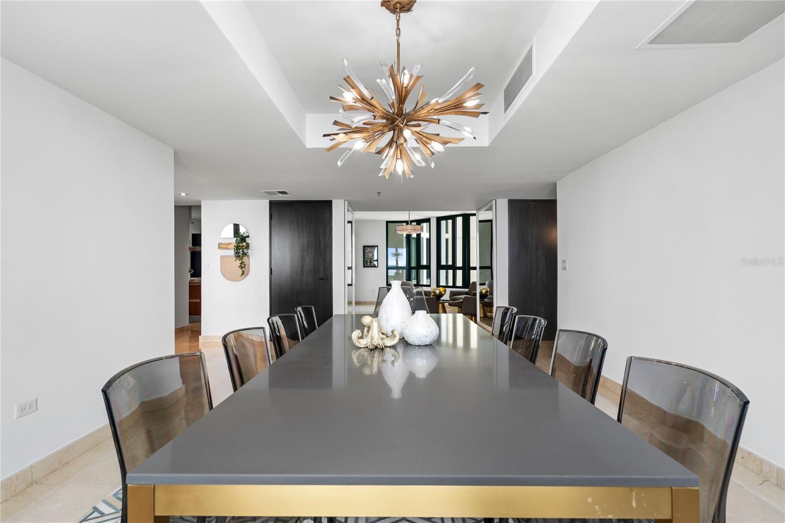 CARIBE PLAZA - Residential