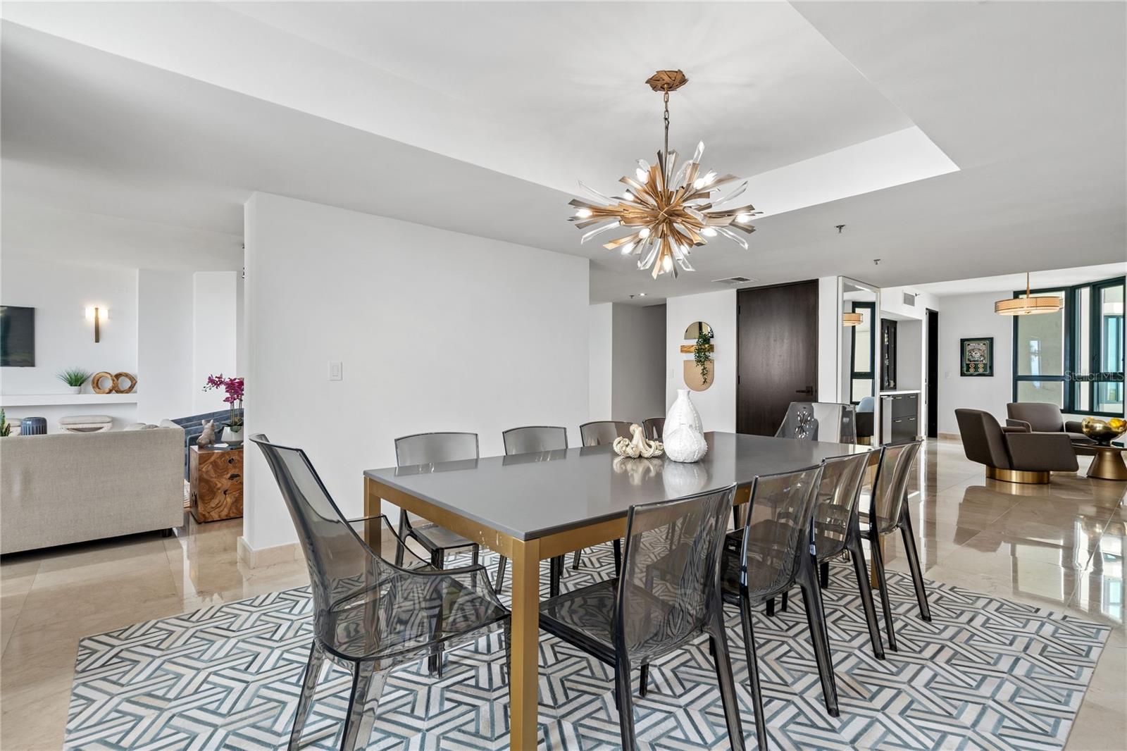 CARIBE PLAZA - Residential