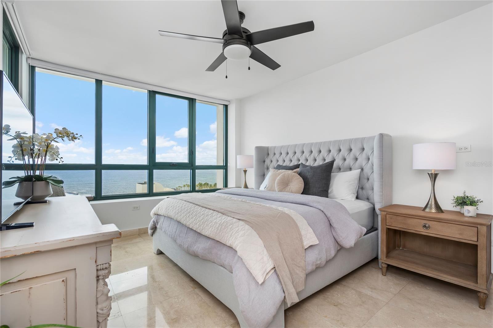 CARIBE PLAZA - Residential