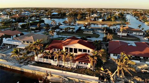 A home in PORT CHARLOTTE