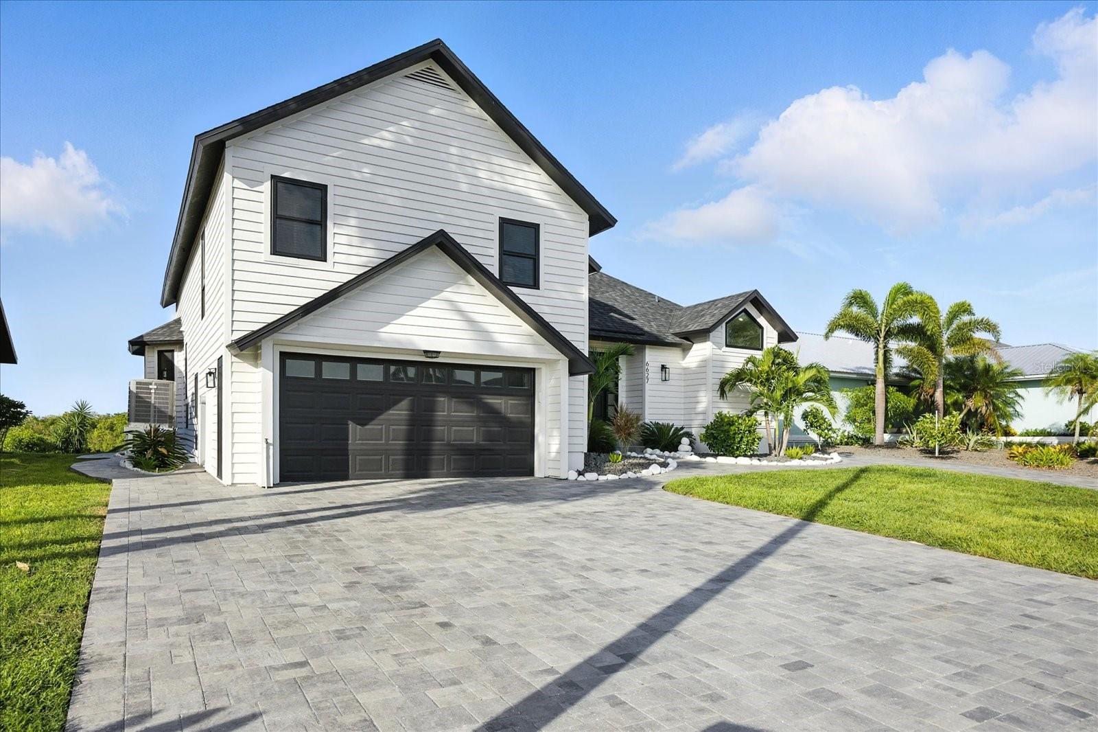 6627 DOLPHIN COVE DRIVE