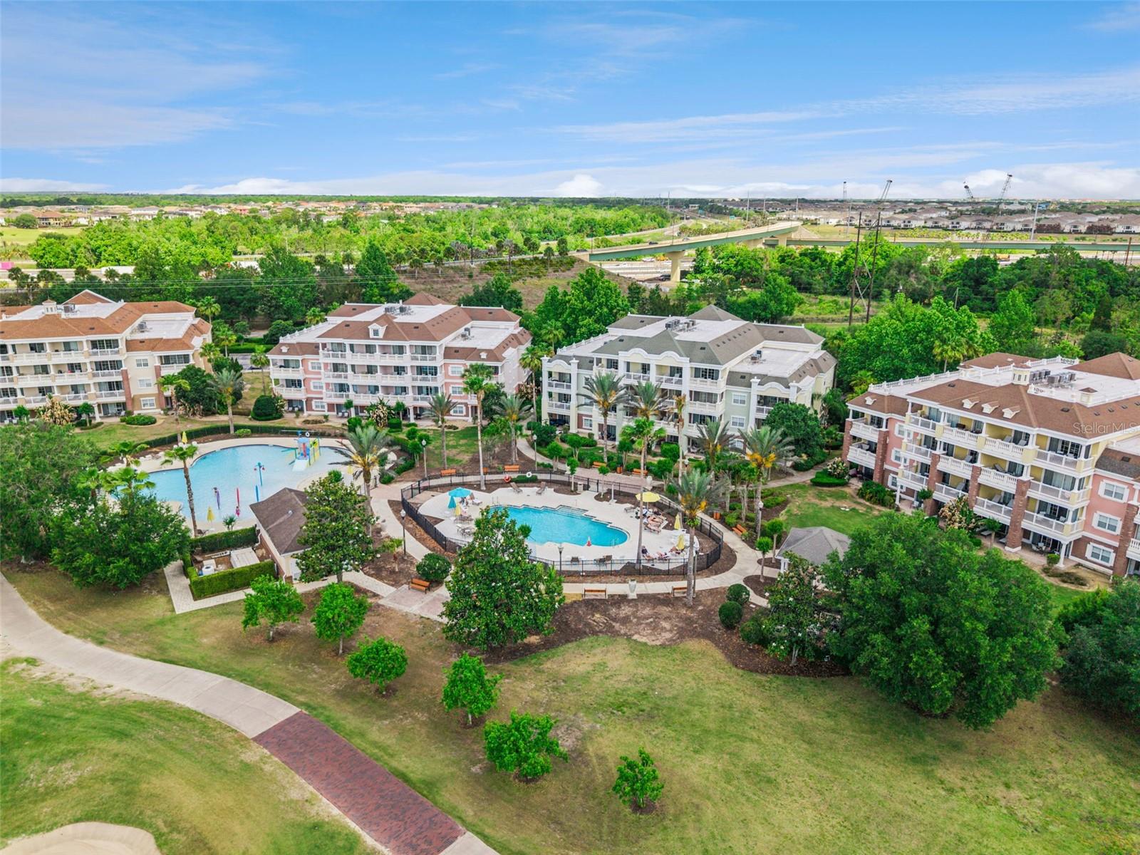 VILLAS AT REUNION SQUARE P9 CONDO - Residential