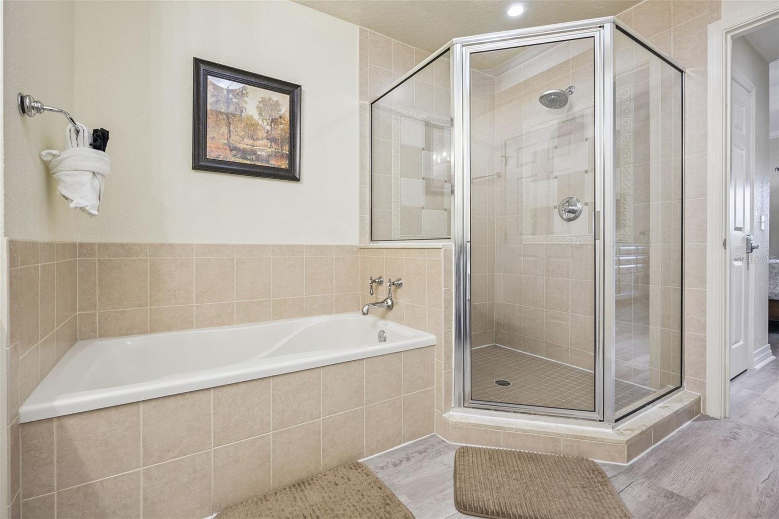 VILLAS AT REUNION SQUARE P9 CONDO - Residential