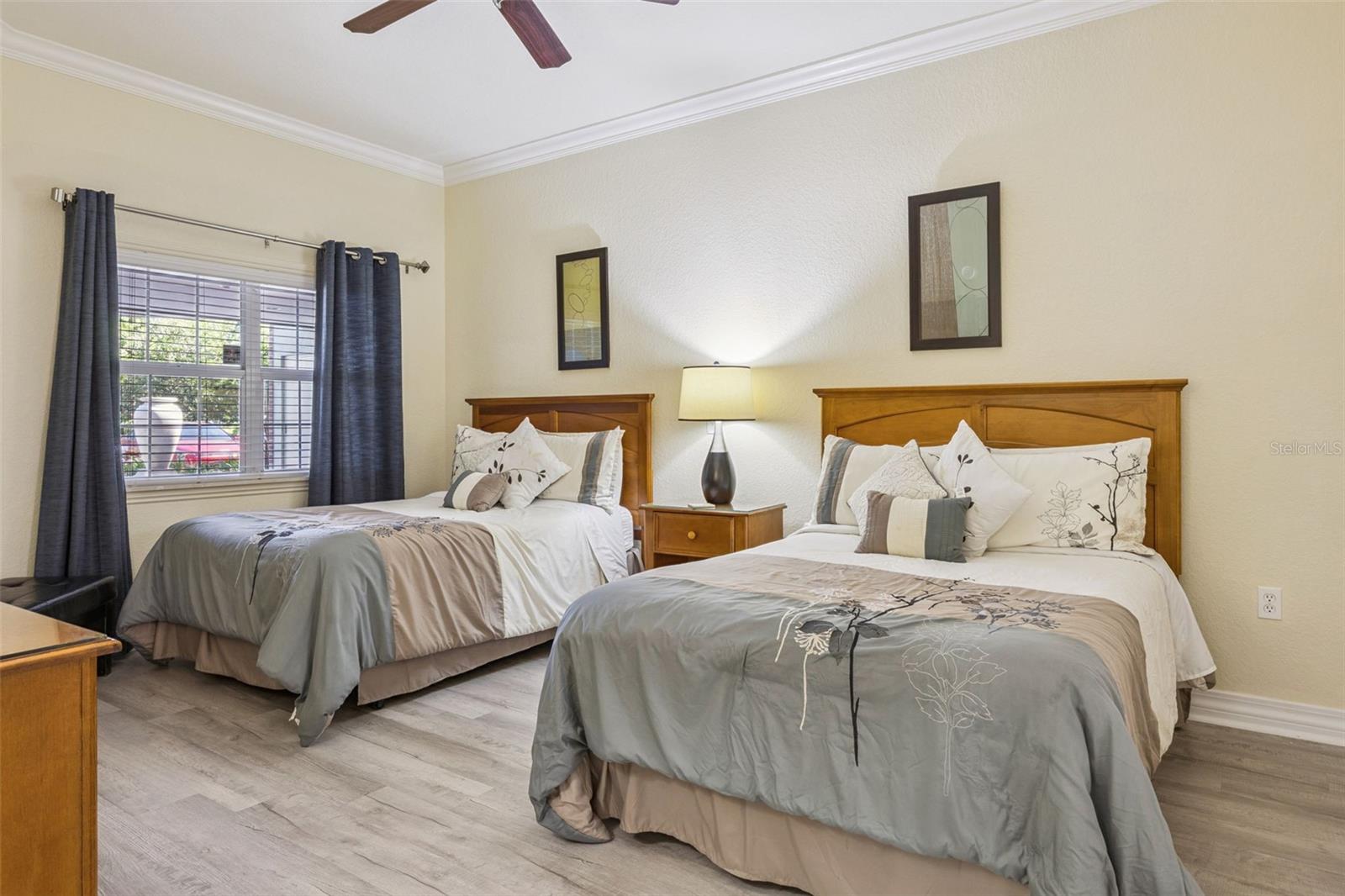 VILLAS AT REUNION SQUARE P9 CONDO - Residential