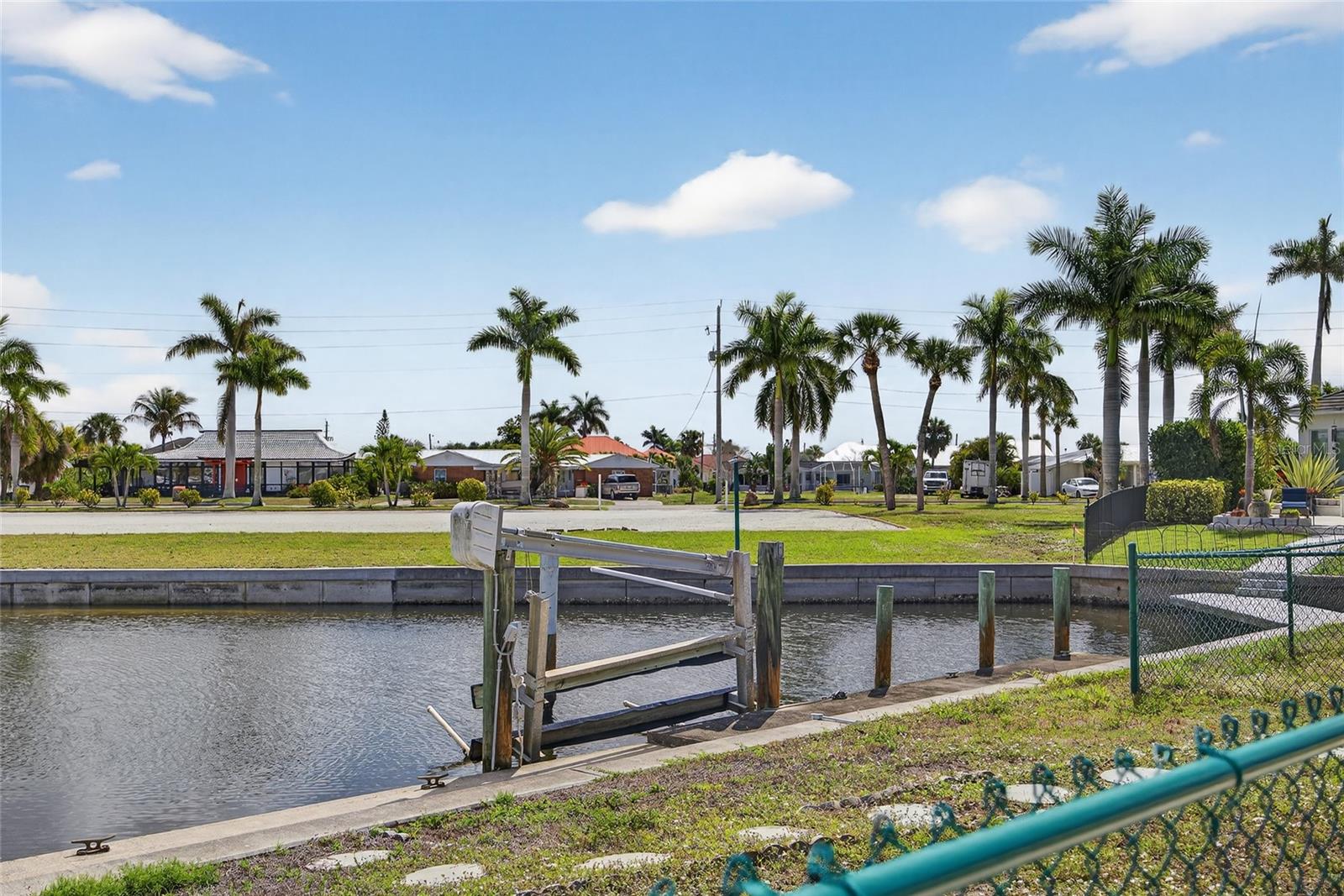 PUNTA GORDA ISLES SEC 01 - Residential