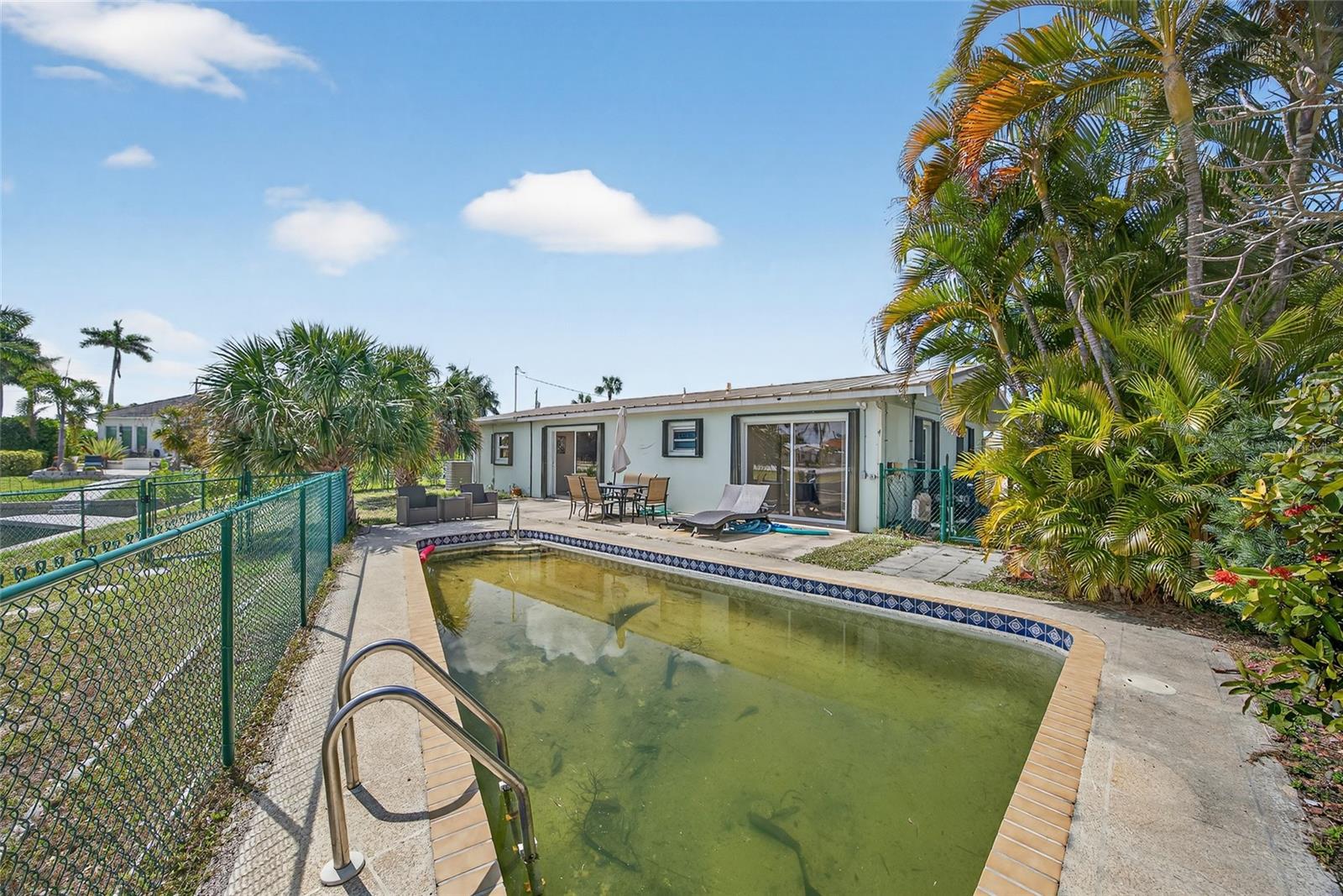 PUNTA GORDA ISLES SEC 01 - Residential