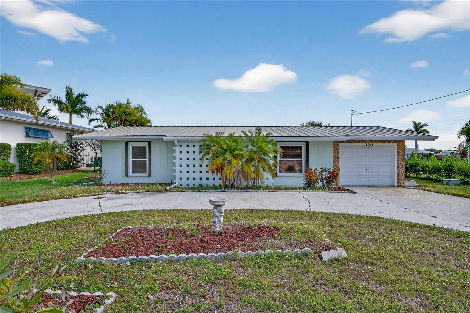 PUNTA GORDA ISLES SEC 01 - Residential