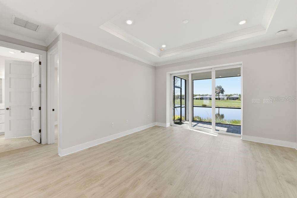 AZARIO ESPLANADE - Residential