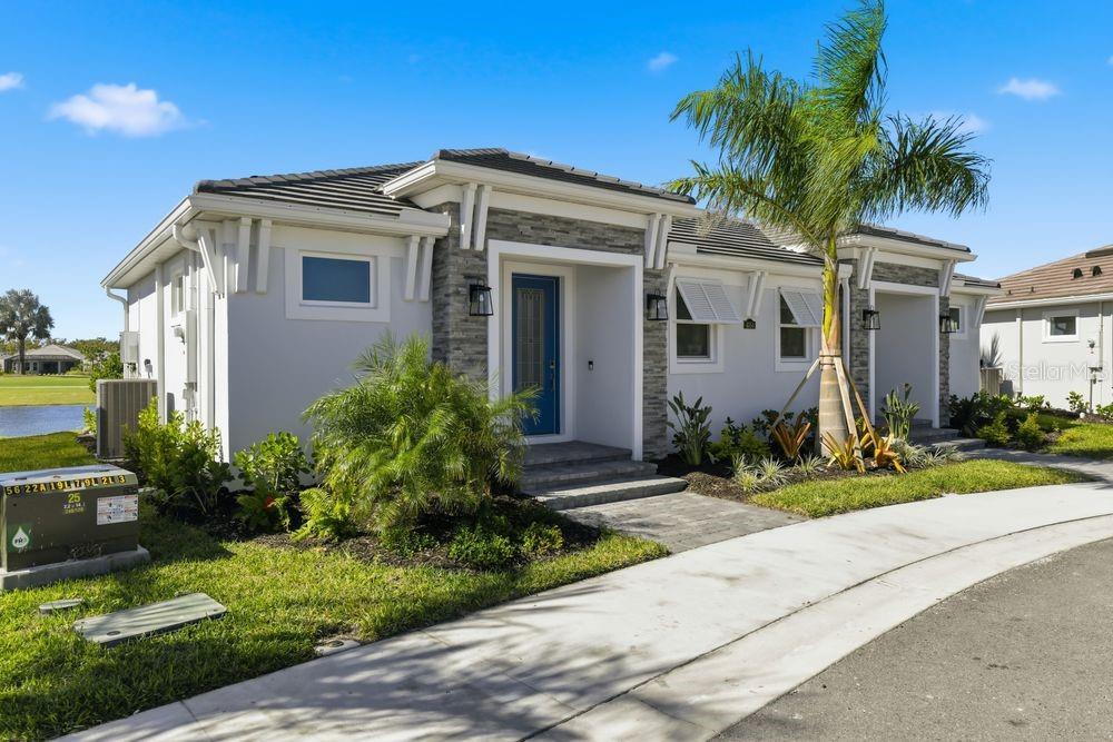 AZARIO ESPLANADE - Residential