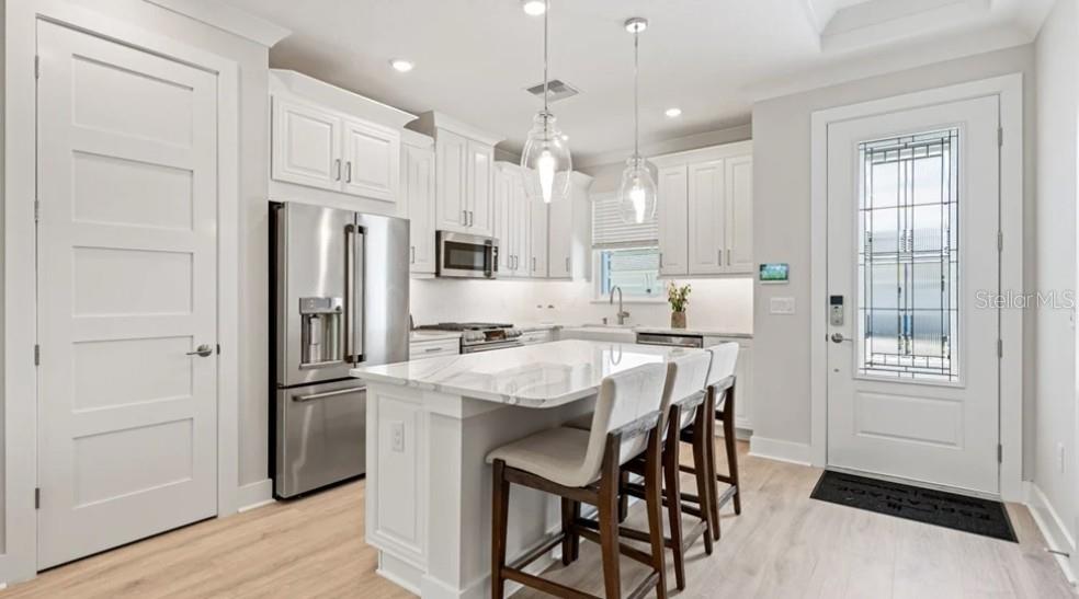 4054 SANTA CATERINA BOULEVARD 9101