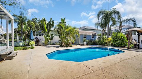 A home in OLDSMAR