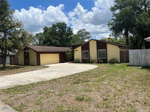 Photo of 4576 North Lane, Orlando, FL 32808 (MLS # O6410187)